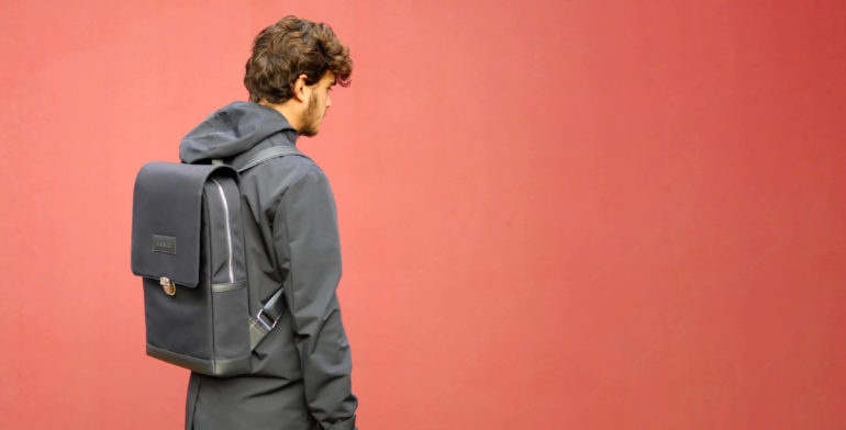 UNI:VIICI | profil wall univiici backpack revslide e1550770992935 | Qu'est ce que le sac à dos homme vintage?