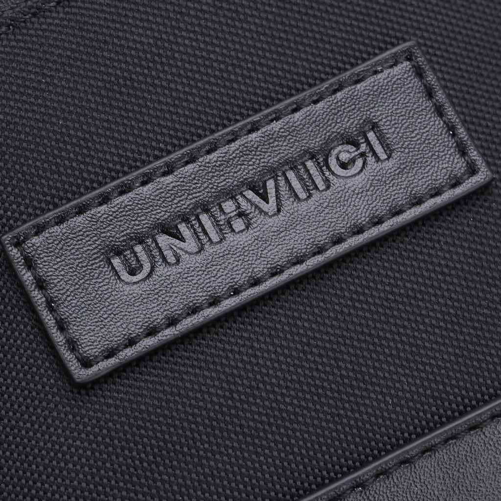 UNI:VIICI | sac banane BRAVA noir 3 | Le sac banane chic